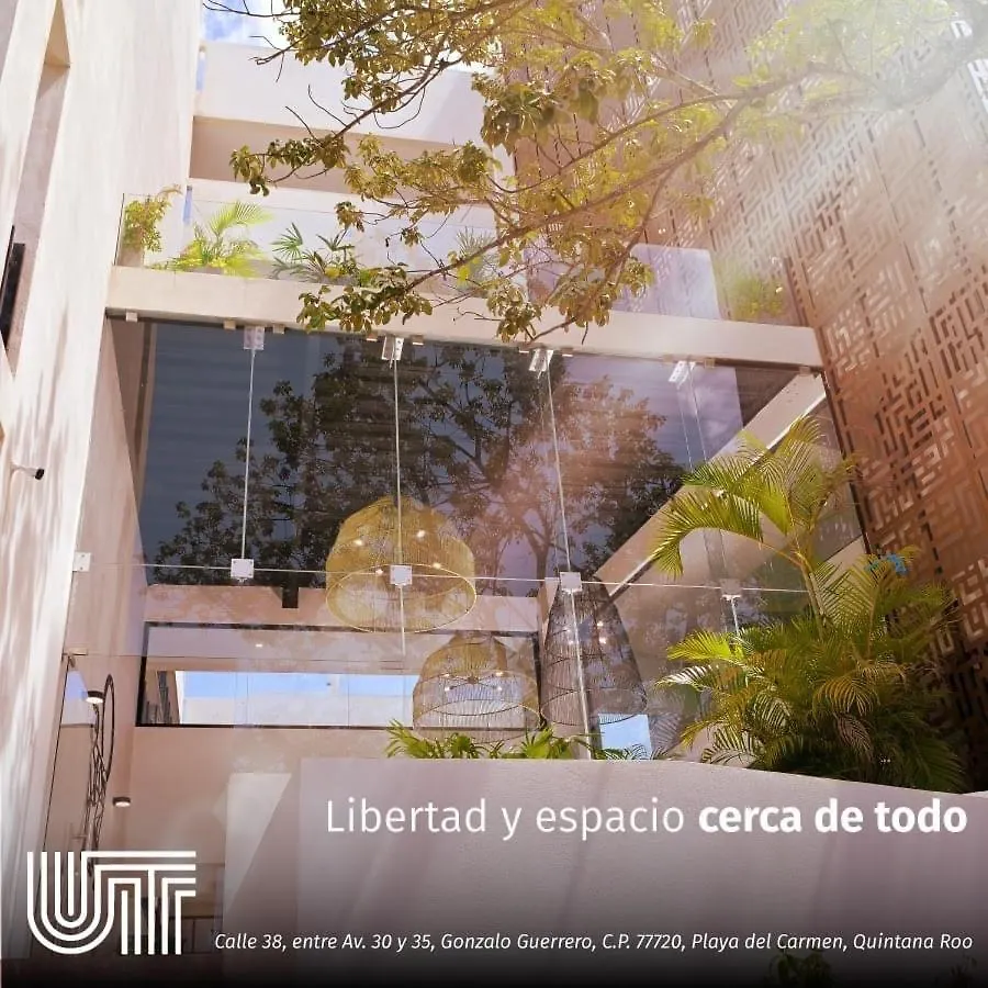 شقة Urban Towers بلايا ديل كارمن